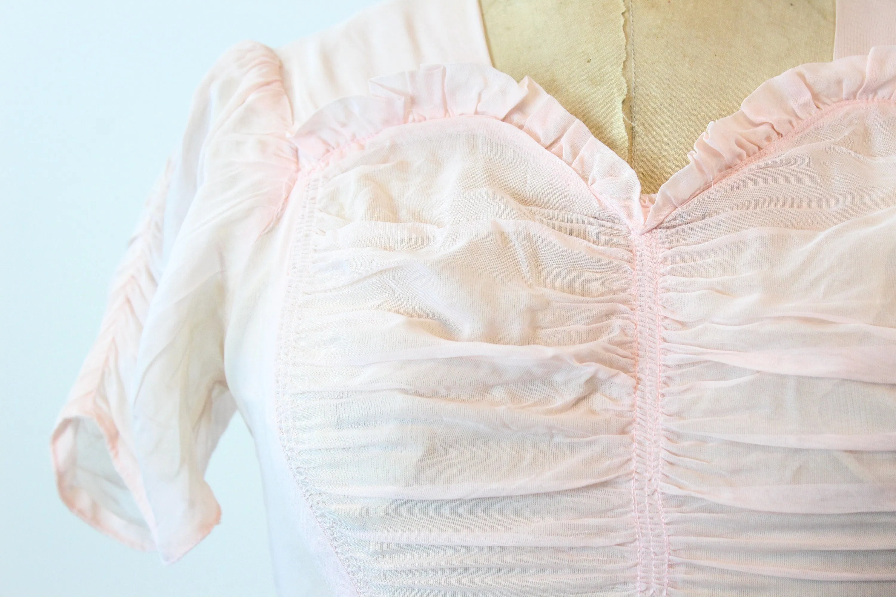 1940s PALE PINK puff sleeves dress gown small medium | new spring summer