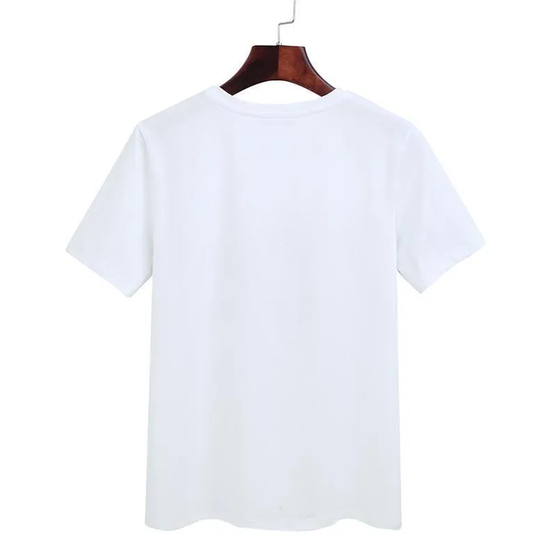 'All you need is love' T-Shirt