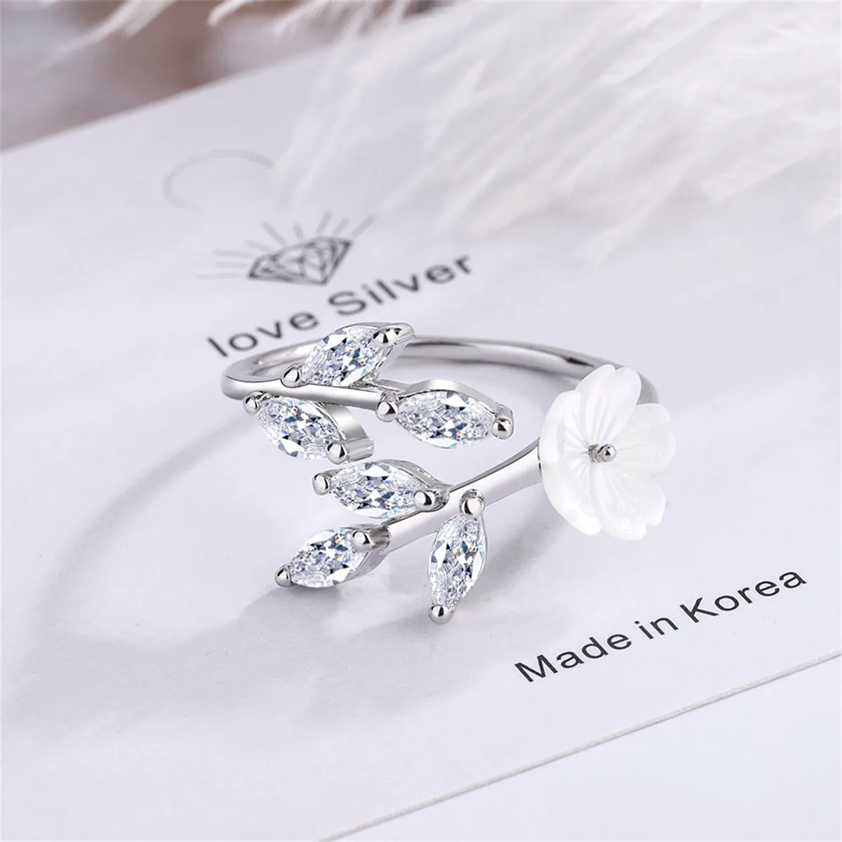 Crystal & Shell Silver-Plated Rattan Flower Bypass Ring