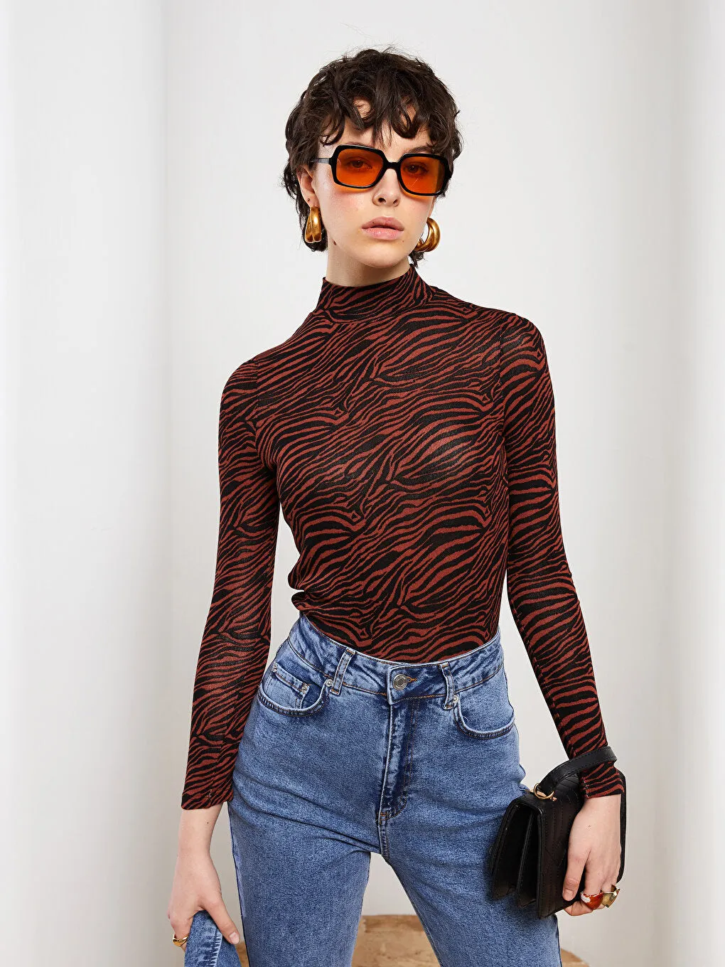 High Collar Patterned Long Sleeve Women's T-Shirt
