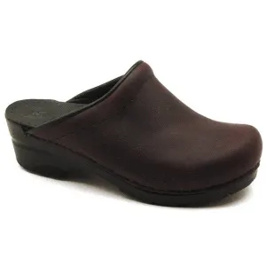 Sonja Antique Brown Oiled  SONJAANTB - ANT\BROWN