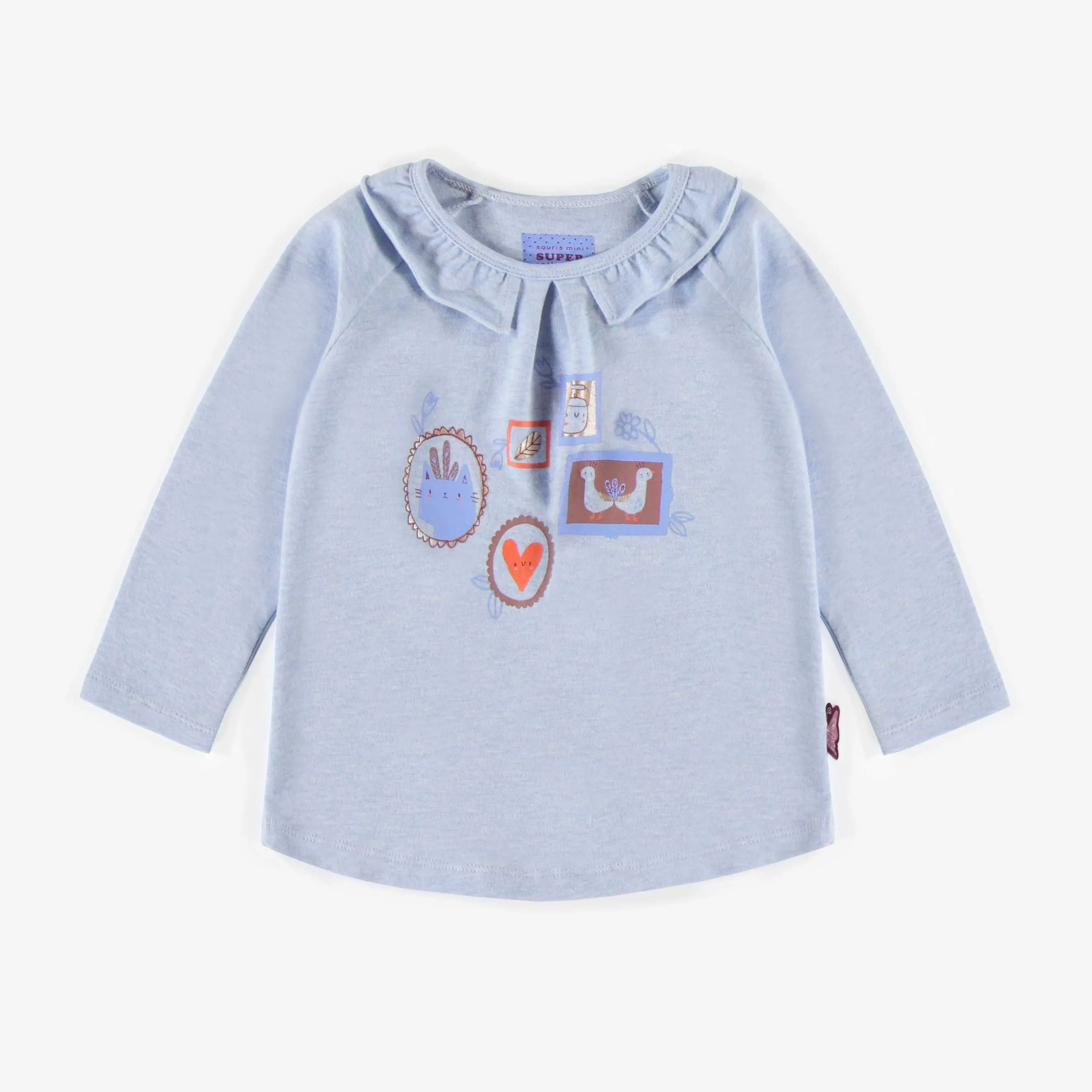 T-shirt bleu pâle à col Claudine, bébé || Pale blue Claudine collar T-shirt, baby