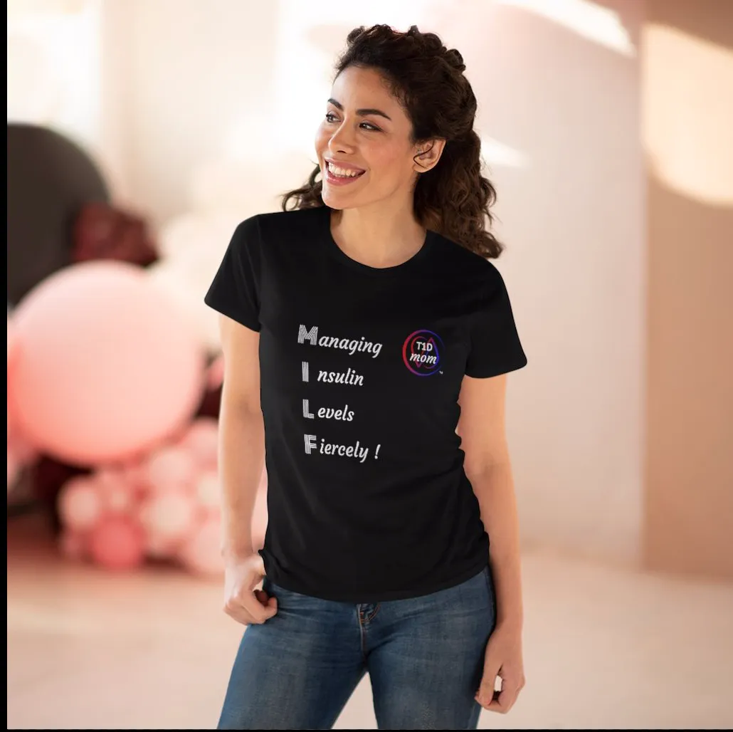 T1D Mom Managing Insulin Levels Fiercely! 😏 Women's Casual V-Neck Shirt's Softstyle Tee S - 2XL