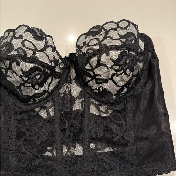 Vintage lace bustiers black bra black crop top 80s glam top Bralette Whimsigoth