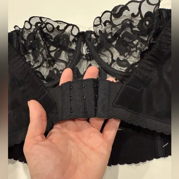 Vintage lace bustiers black bra black crop top 80s glam top Bralette Whimsigoth