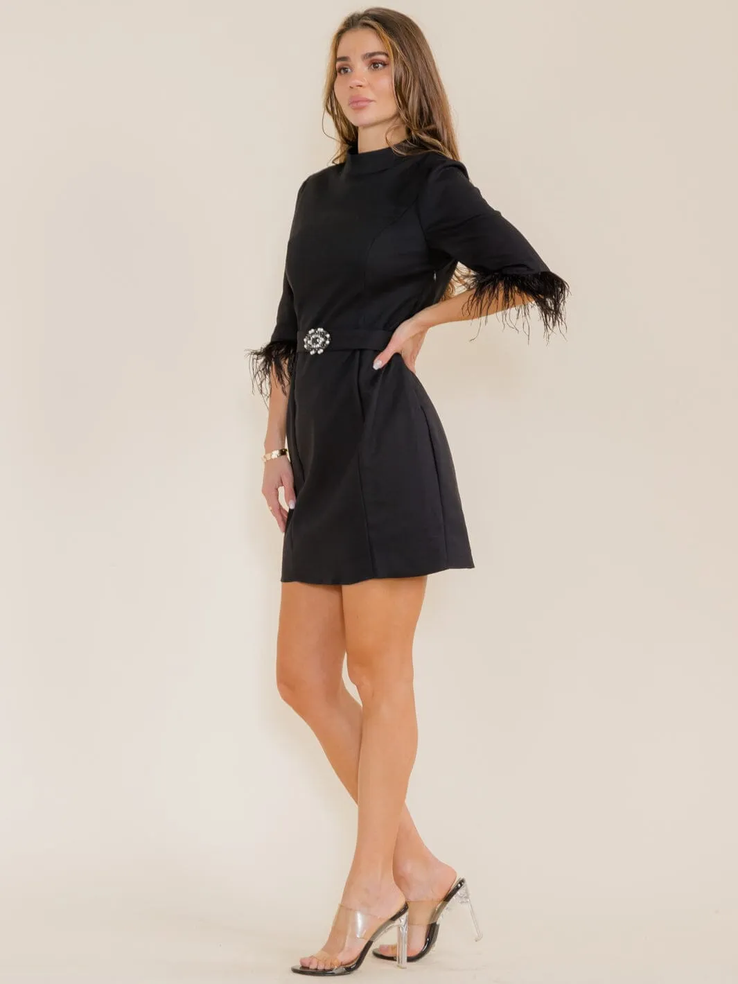 WOMEN'S 3/4 FEATHER TRIM SLEEVE BELTED MINI DRESS