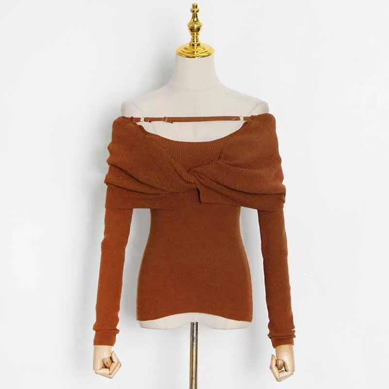 Women's Off-Shoulder Knitted Top