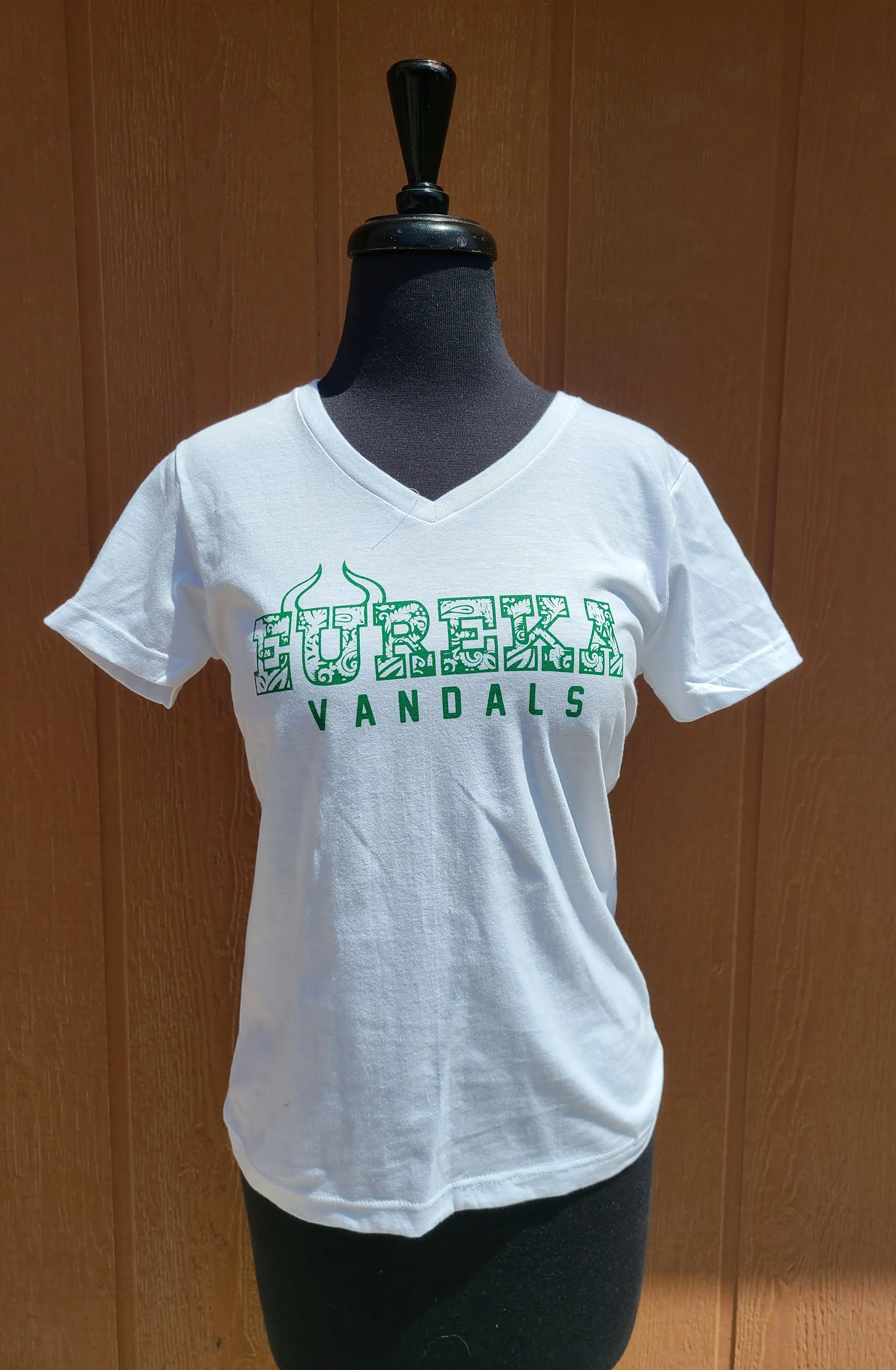 Women's V-Neck Paisley Horns Shirt