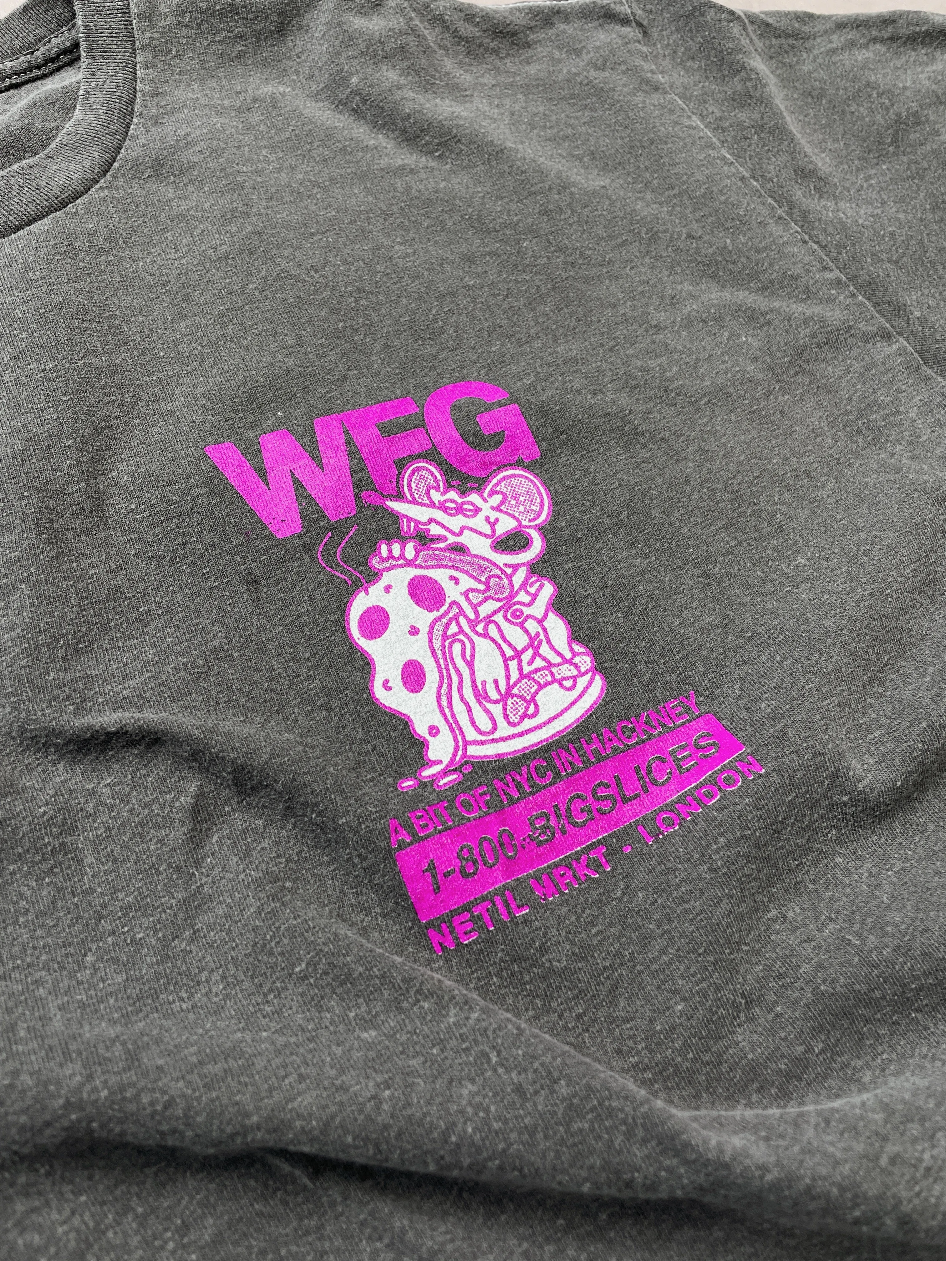 World Famous Gordos 'Call The Gang' Vintage Washed Tee - Black