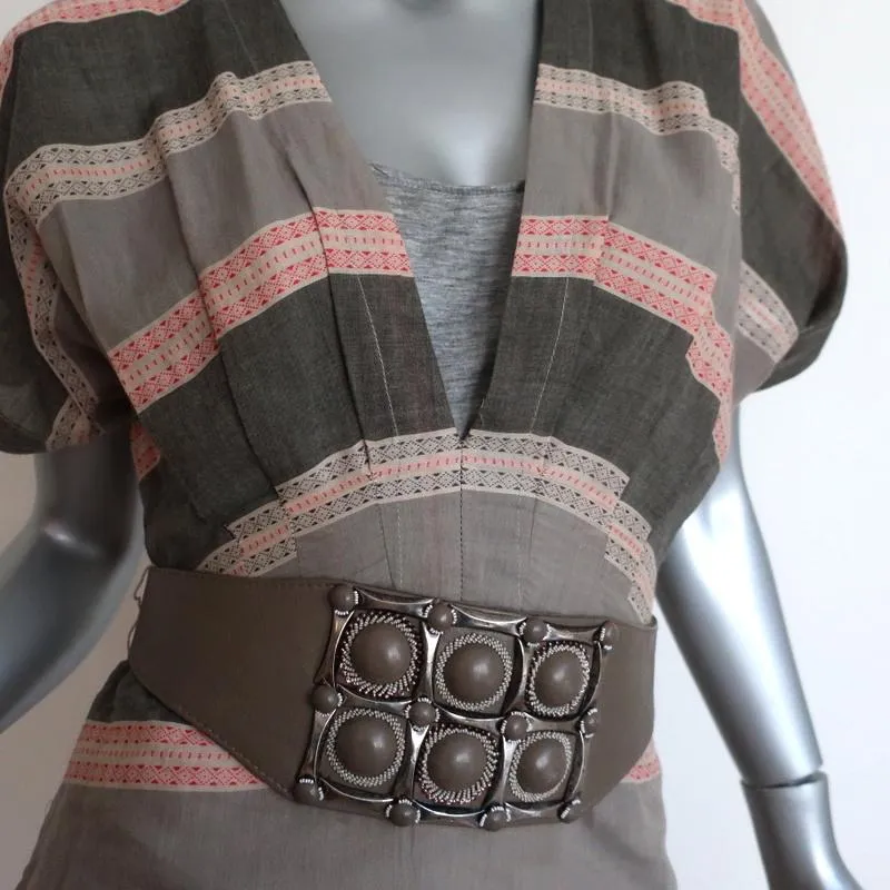 Yigal Azrouel Belted Dress Gray/Beige Striped Cotton Size 4 Short Sleeve Mini